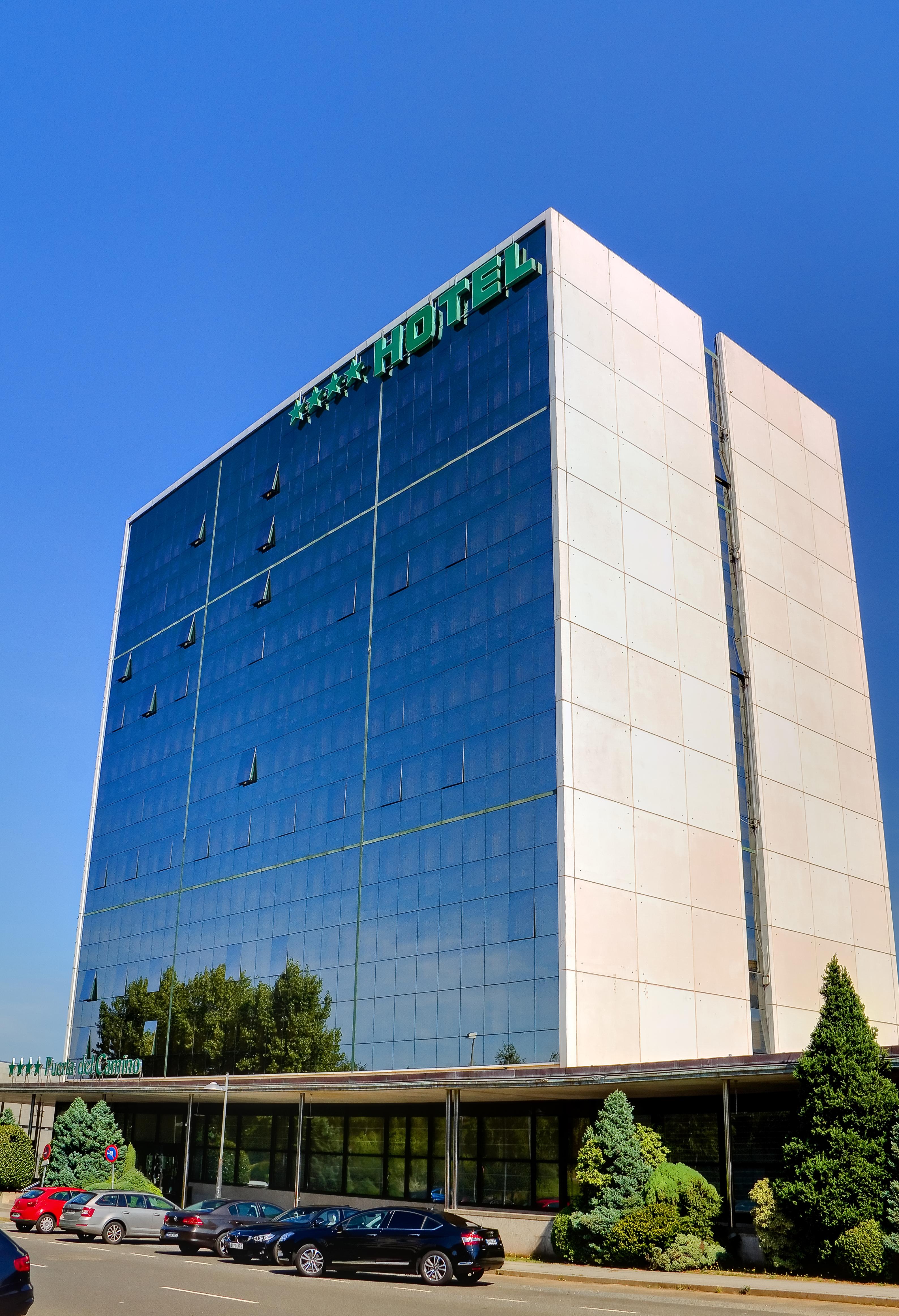 호텔 오카 푸에르타 델 카미노 A Torre Branca 외부 사진
