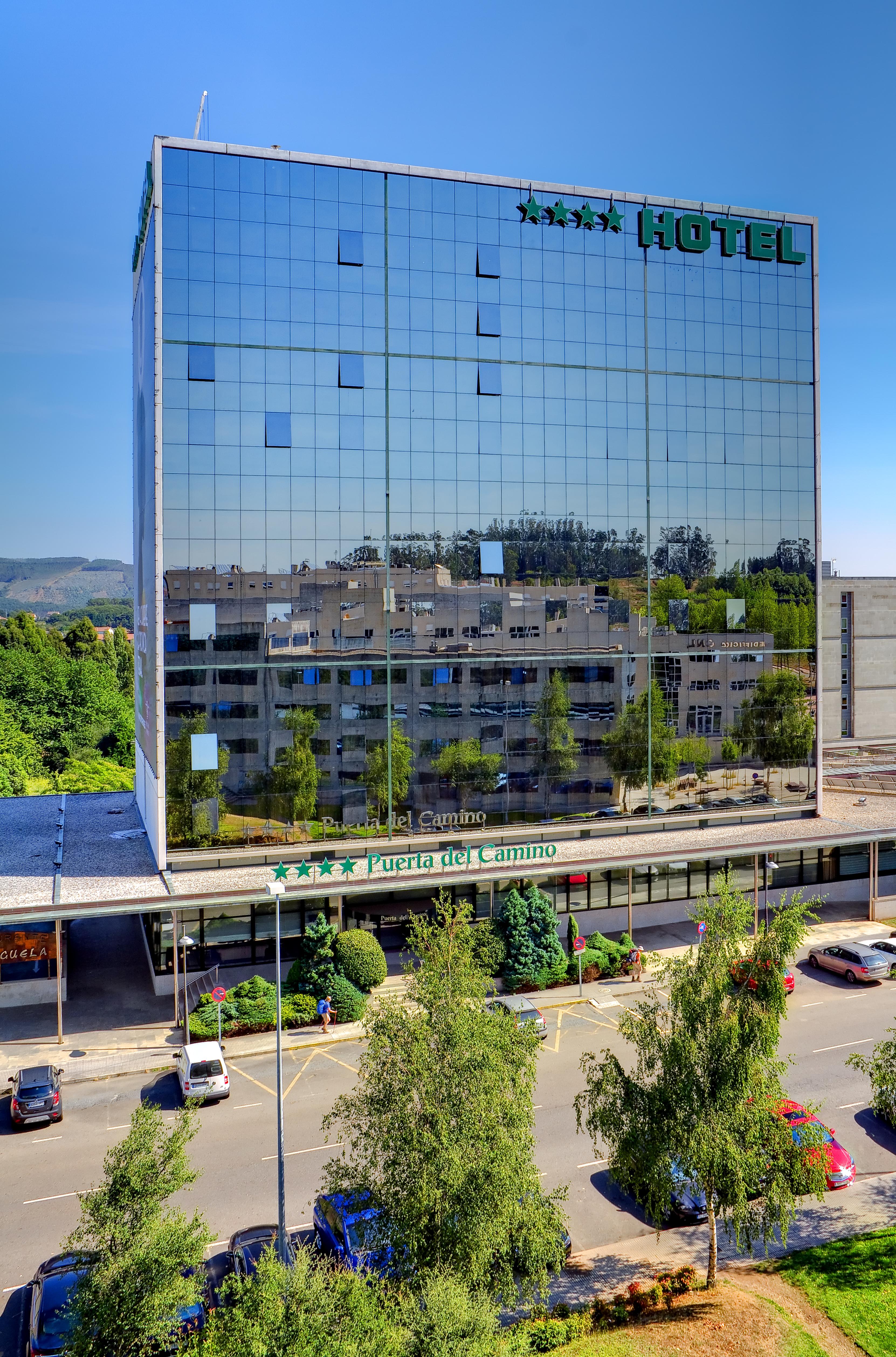 호텔 오카 푸에르타 델 카미노 A Torre Branca 외부 사진